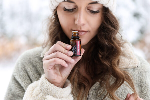CINNAMON ESSENTIAL OIL - Image 2
